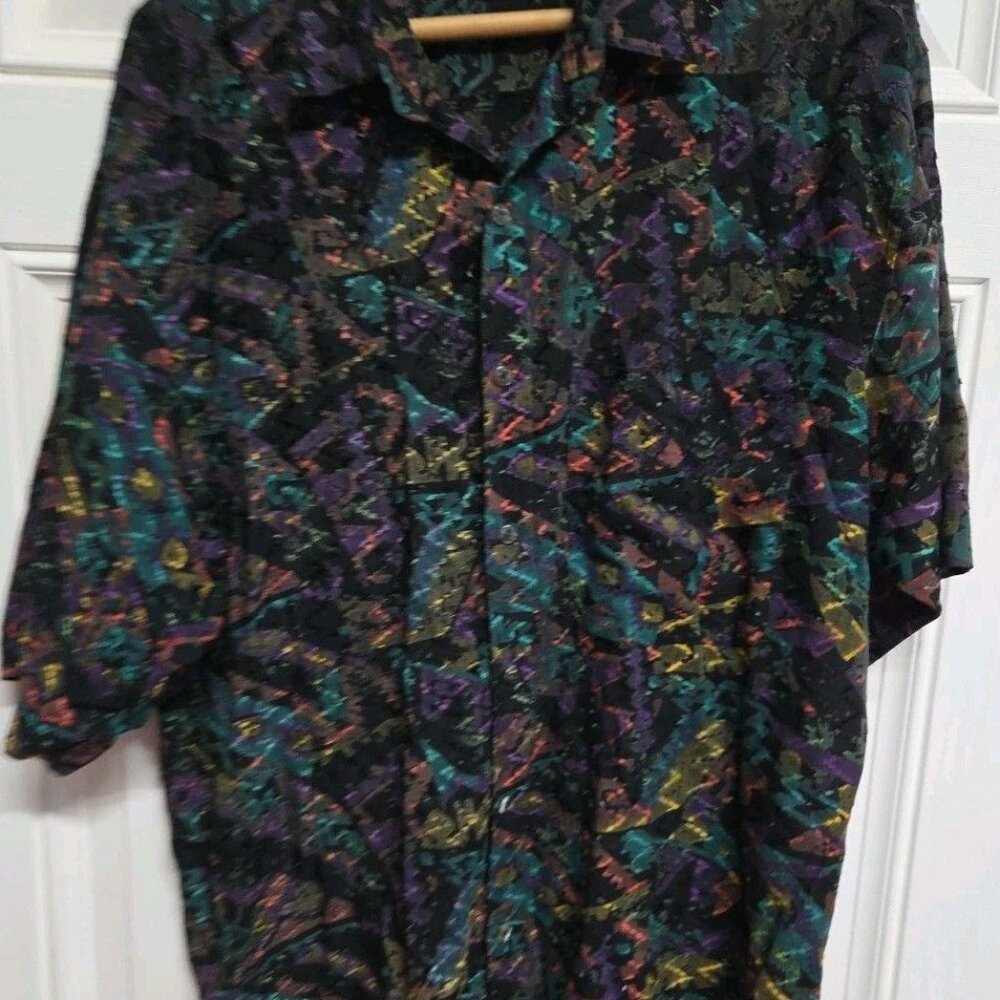 Vintage Fierce Size MEDIUM Button Shirt Multicolored